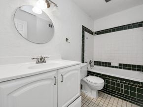 17331 Red Oak Drive 55, Houston TX 77090