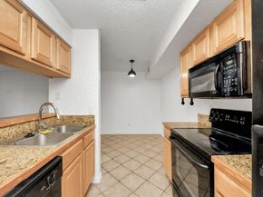 17331 Red Oak Drive 55, Houston TX 77090