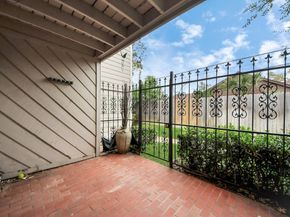 17331 Red Oak Drive 55, Houston TX 77090