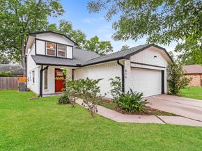 615 Old Colony Drive, Richmond TX 77406
