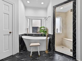 25 Glen Loch Court, Sugar Land TX 77479