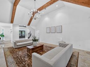 25 Glen Loch Court, Sugar Land TX 77479