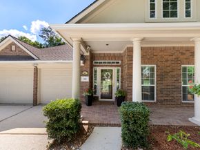 142 Golden Autumn Place, The Woodlands TX 77384