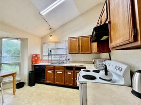 12066 Kleinmeadow Drive, Houston TX 77066