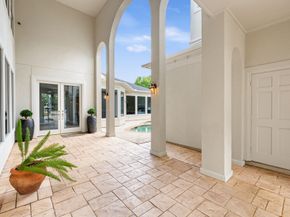 70 Blooming Grove Lane, Houston TX 77077