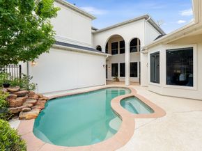 70 Blooming Grove Lane, Houston TX 77077