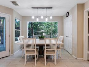 10 Owls Cove Place, The Woodlands TX 77382