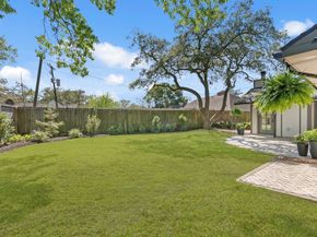 7525 Middlewood Street, Houston TX 77063