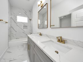 8601 Amadwe Street A/B, Houston TX 77051