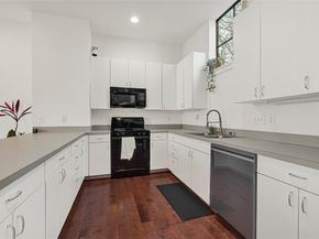 939 Colorado Street 8, Houston TX 77007