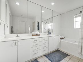 939 Colorado Street 8, Houston TX 77007