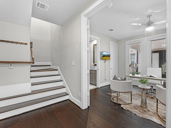6054 Kansas Street, Houston TX 77007