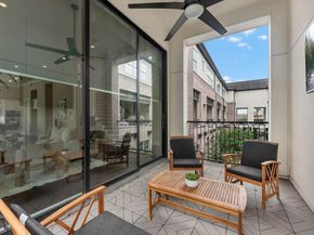 6054 Kansas Street, Houston TX 77007