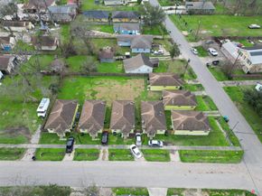 3938 King Street, Houston TX 77026