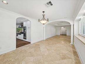41 WILLOWEND Drive, Houston TX 77024