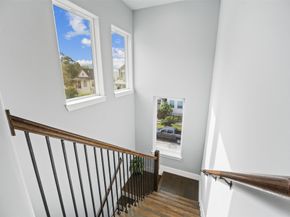 1565 W 22nd Street, Houston TX 77008
