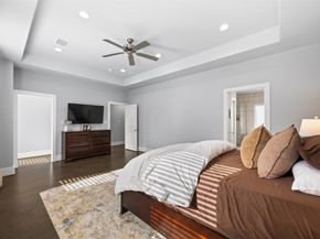 1565 W 22nd Street, Houston TX 77008