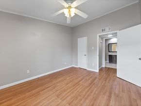 2110 Wilcrest Drive 239, Houston TX 77042