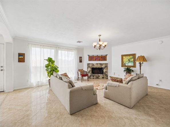 8327 Sonesta Point Lane, Houston TX 77083