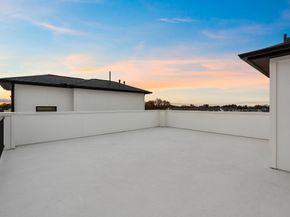 8708 Ojeman Villas Drive, Houston TX 77055