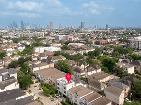 6019 Truro Street, Houston TX 77007