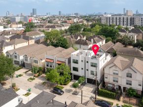 6019 Truro Street, Houston TX 77007