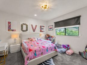 6019 Truro Street, Houston TX 77007