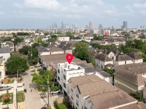 6019 Truro Street, Houston TX 77007