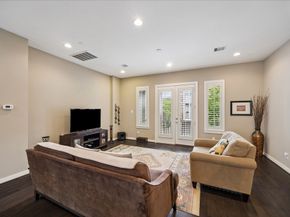 1917 Shearn Street, Houston TX 77007