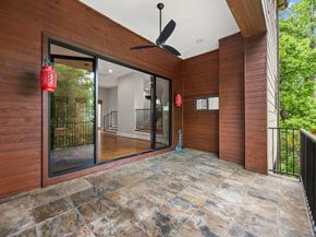 1901 W 14th 1/2 Street C, Houston TX 77008