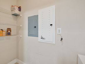 2299 Lone Star Drive 511, Sugar Land TX 77479