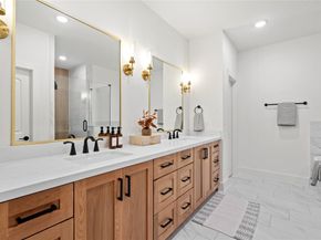 1614 Ojeman Road E, Houston TX 77055