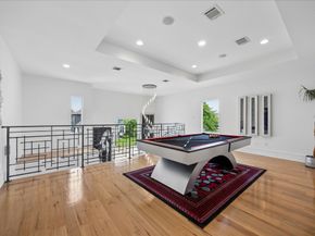 1913 Du Barry Lane, Houston TX 77018