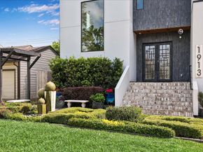 1913 Du Barry Lane, Houston TX 77018
