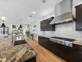1913 Du Barry Lane, Houston TX 77018