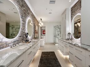 1 Waterway Court 5B, The Woodlands TX 77380