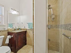 5 Camden Ct, Sugar Land TX 77479