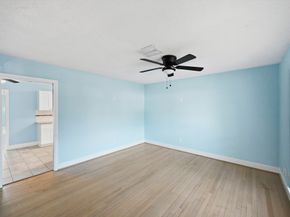 642 Arvana Street, Houston TX 77034