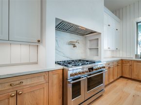 2603 JULIAN Street, Houston TX 77009