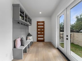 2916 Michaux Street, Houston TX 77009