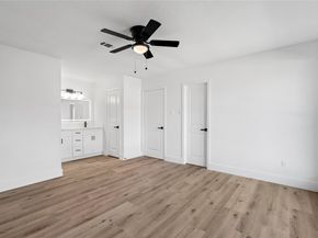 13314 N Thorntree Drive, Houston TX 77015