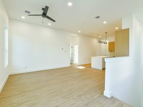 164 Wallace Street, Houston TX 77022