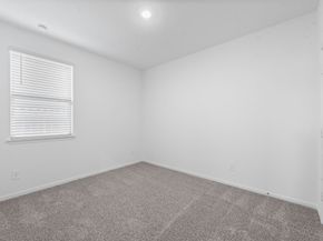 544 Newcomb Hollow Drive, Conroe TX 77304