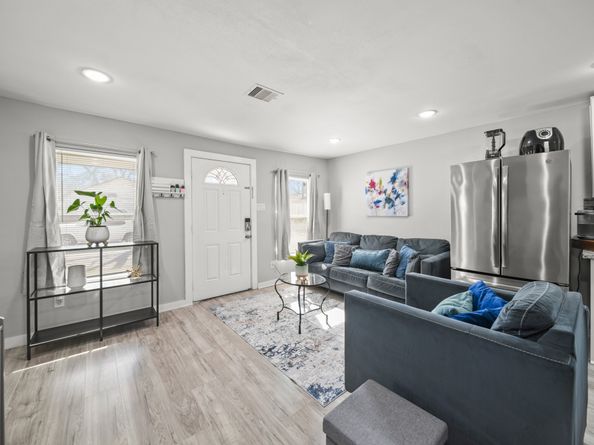 5605 Colfax Street, Houston TX 77020