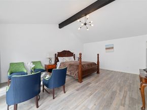 8808 Wateka Drive, Houston TX 77074