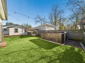 1502 Des Jardines Street, Houston TX 77023