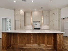 170 Golden Shadow Circle, The Woodlands TX 77381