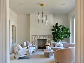 3717 Chevy Chase Drive, Houston TX 77019