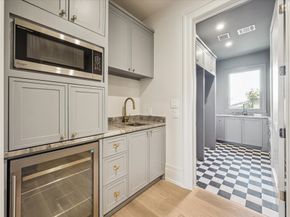 3717 Chevy Chase Drive, Houston TX 77019