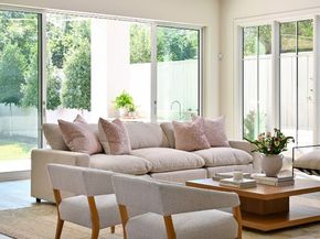 3717 Chevy Chase Drive, Houston TX 77019